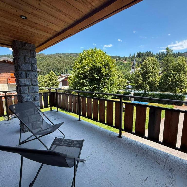 Appartement lumineux, chalet rénové, centre Les Gets, 6 pers, proche pistes, parking - FR-1-598-158 - Appartement - 14