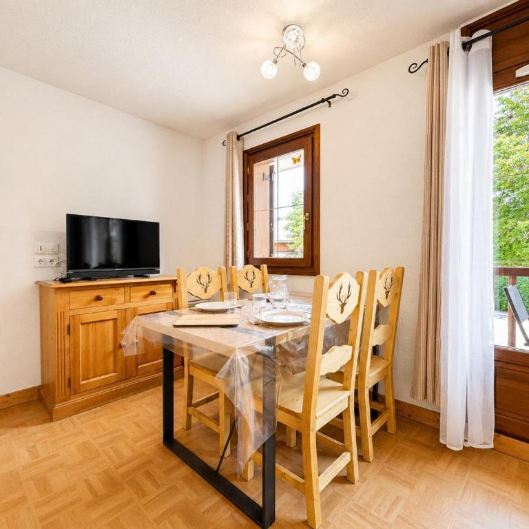 Agréable appartement au pied des pistes avec piscine - FR-1-505-170 - Apartment - 17