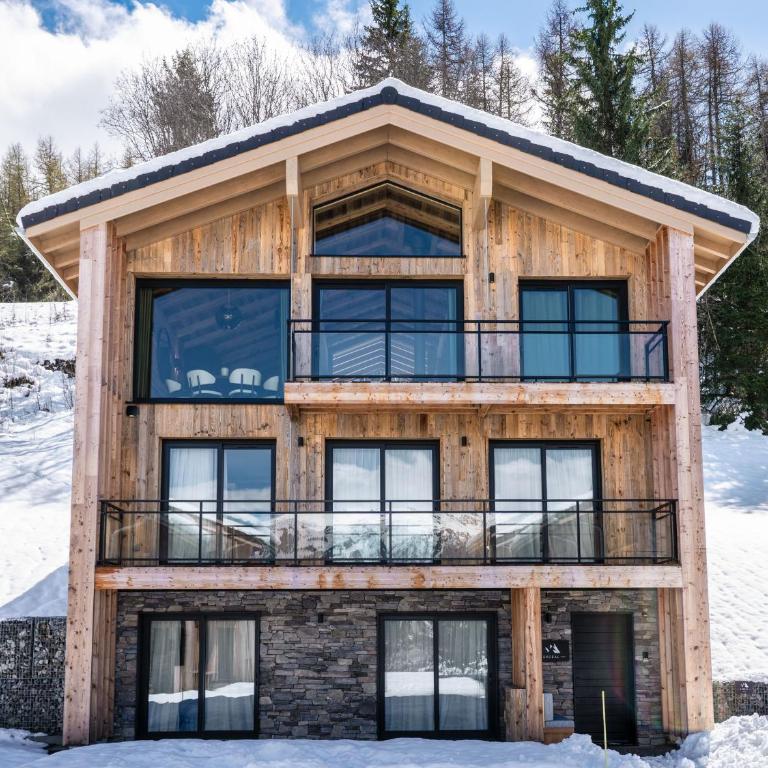 Chalet de luxe à La Plagne avec SPA, accès direct aux pistes - FR-1-755-23 - Chalet - 1