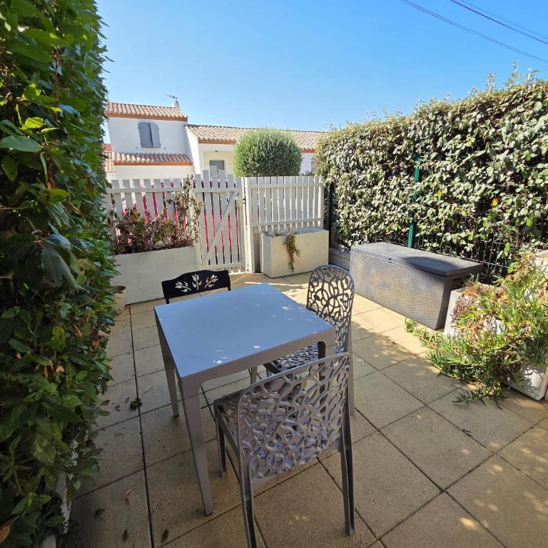 Maisonnette proche plage, 4 pers, parking privatif - FR-1-194-455 - Maison de Vacances - 3