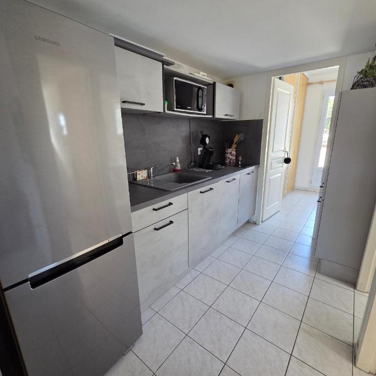 Maisonnette proche plage, 4 pers, parking privatif - FR-1-194-455 - Maison de Vacances - 10
