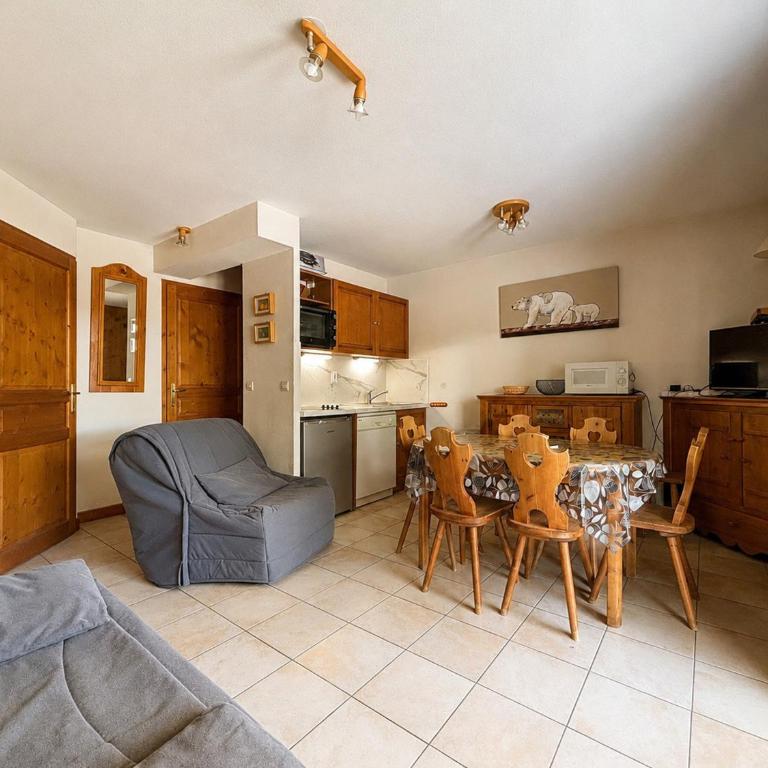 Appartement 3 pièces au pied des pistes avec parking et animaux acceptés - Appartement 2 Chambres - 7