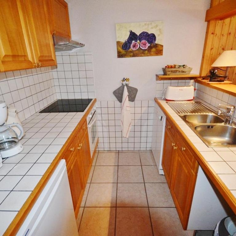 Appartement Morzine 6 pers, proche pistes, terrasse, parking - FR-1-684-41 - Apartment - 10