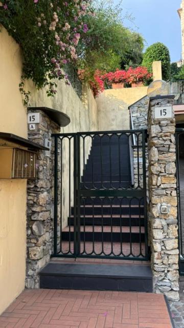 Appartamento in Villa - Appartamento con 3 Camere da Letto - 35