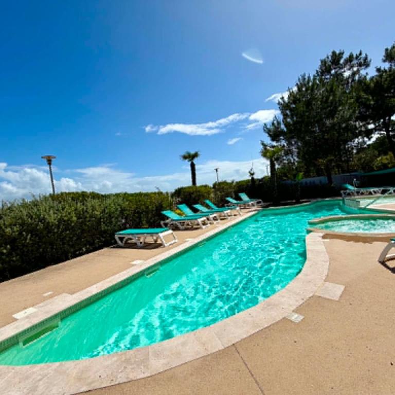 Appartement plage, piscine, balcon, animaux, parking - FR-1-194-201 - Appartement (6 Adultes) - 31
