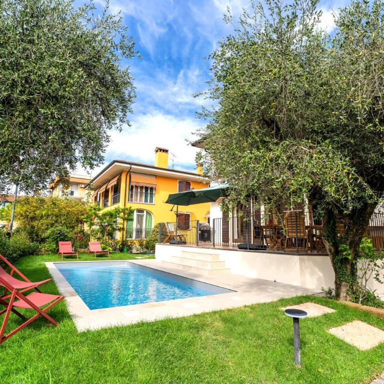 Villa Acqua Blu Gorgeous villa with ample garden - Villa - 10