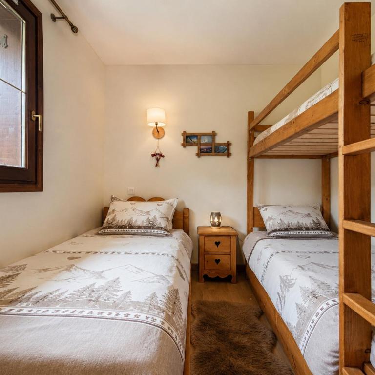 Duplex 3 chambres au pied des pistes avec piscine et parking - Appartement 3 Chambres - 19