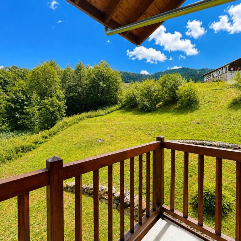Duplex 3 chambres au pied des pistes avec piscine et parking - Appartement 3 Chambres - 23