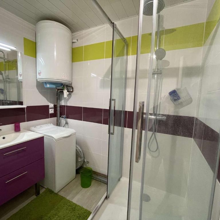 Appartement à 100m de la plage avec balcon, parking, classé 2 étoiles - FR-1-224C-66 - Appartement (5 Adultes) - 14