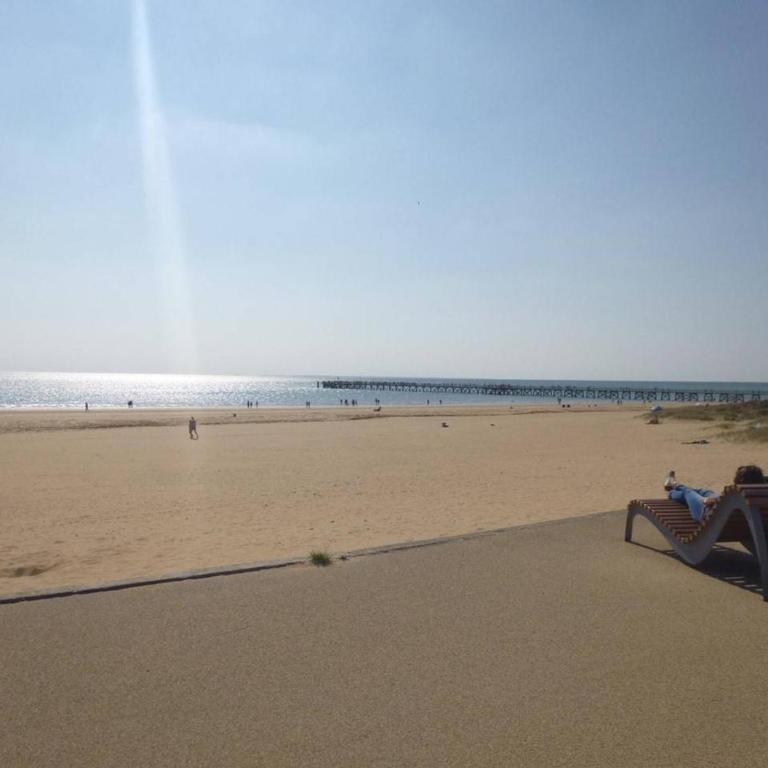 Appartement à 100m de la plage avec balcon, parking, classé 2 étoiles - FR-1-224C-66 - Appartement (5 Adultes) - 23