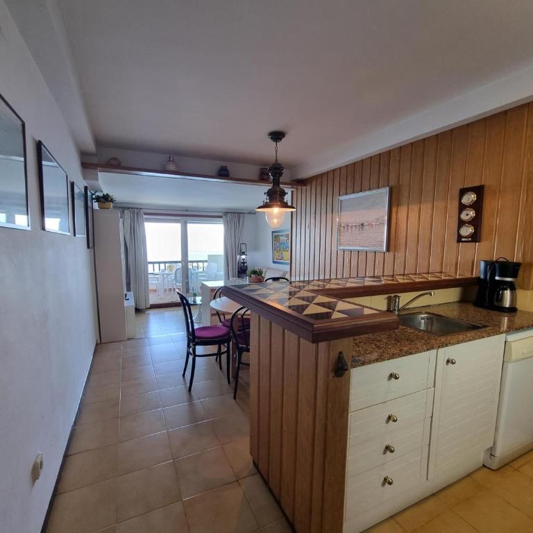 Acogedor apartamento en L'Escala cerca de la playa - HISP-236-136 - Apartment - 17