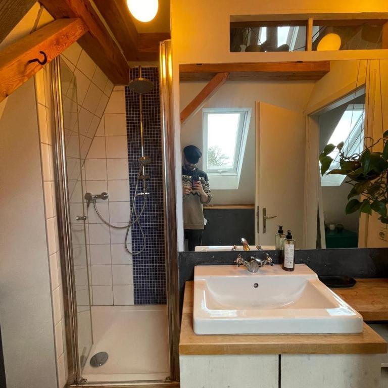 Lichtdurchflutetes Studio in Isarnähe - One-Bedroom Apartment - 11