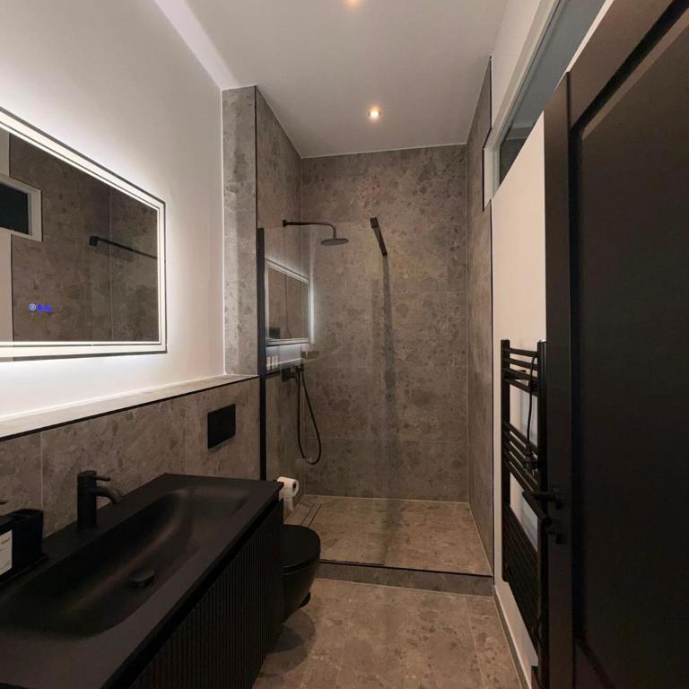 Roomies Living Munich - Chambre Double ou Lits Jumeaux avec Salle de Bains Privative - 7