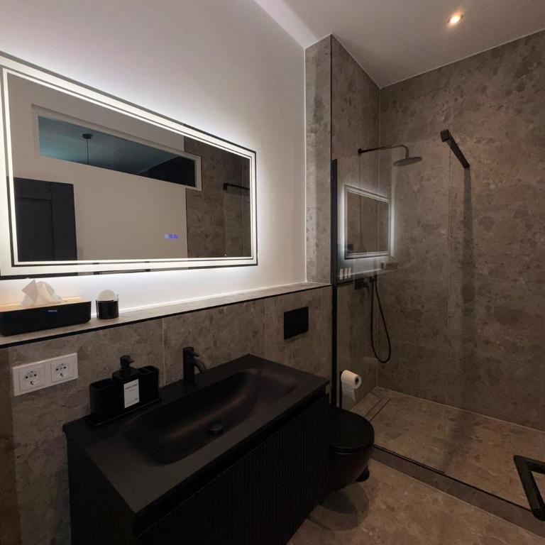 Roomies Living Munich - Chambre Double ou Lits Jumeaux avec Salle de Bains Privative - 6