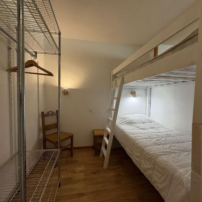 Appartement charmant avec piscine, sauna, et accès skis aux pieds - 6 personnes, Les Orres 1800 - FR-1-322-446 - Apartment (6 Adults) - 12