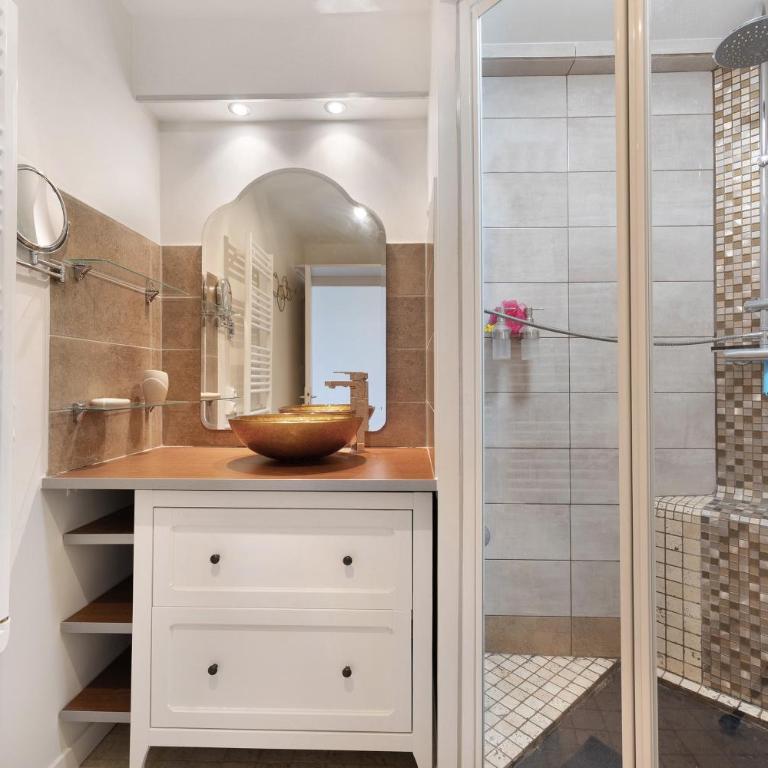 La Terrasse Des Demoiselles - Appartement 1 Chambre Supérieur avec Balcon - 22