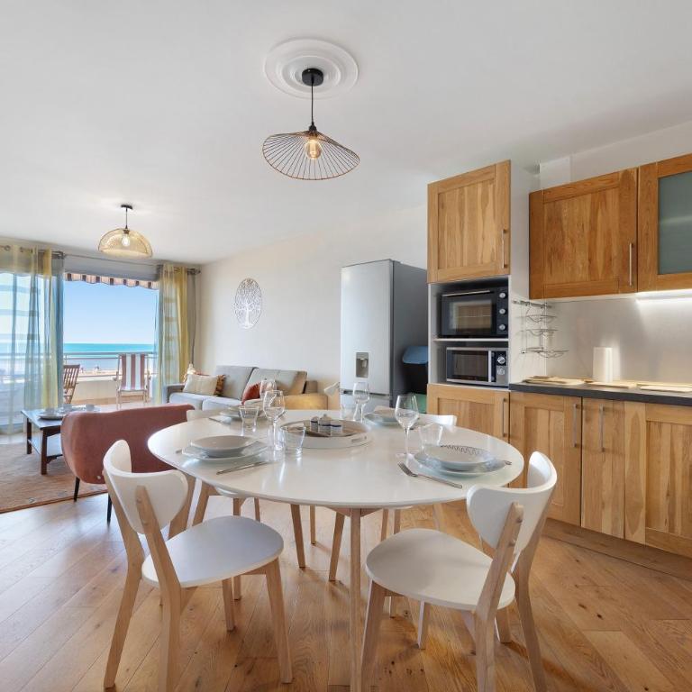 La Terrasse Des Demoiselles - Appartement 1 Chambre Supérieur avec Balcon - 12