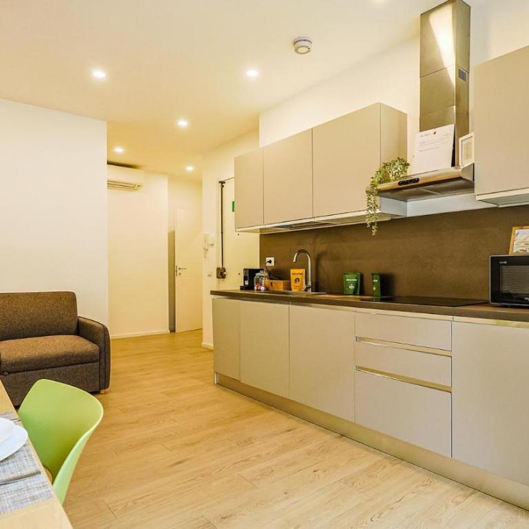 EUR Suite by Rentbeat - Appartamento Loft con 1 Camera da Letto e Balcone - 12