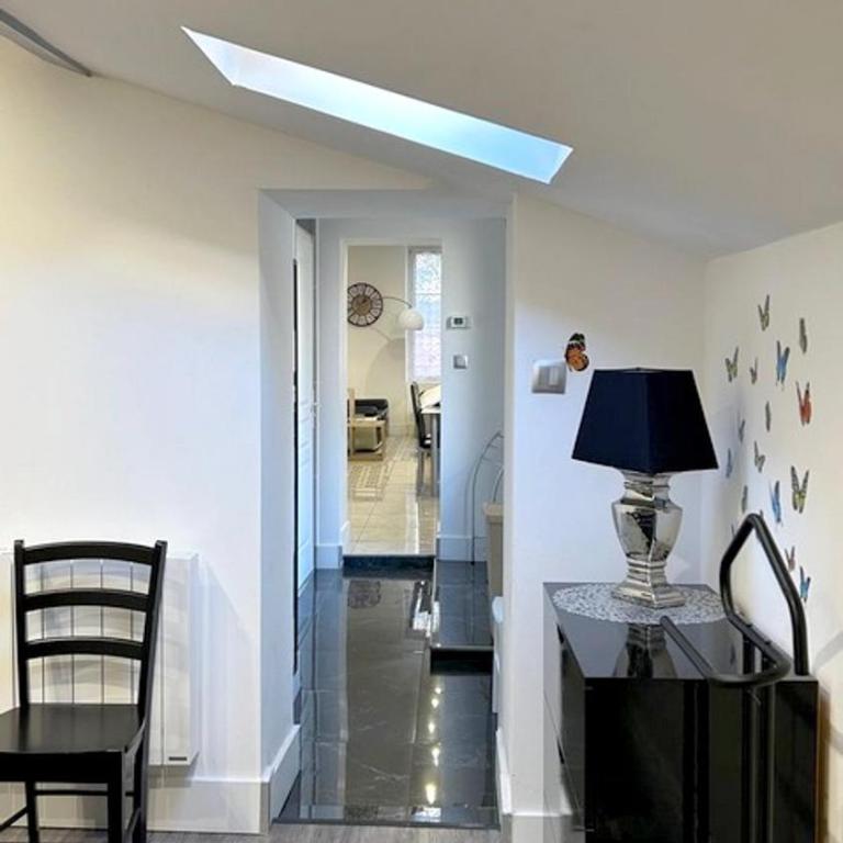 Appartement moderne proche thermes avec balcon et place de parking - One-Bedroom Apartment - 7