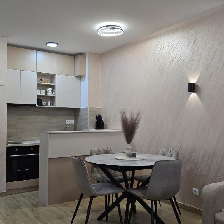 Enigma Apartman 2 Divčibare - Apartman sa 1 Spavaćom Sobom - 1