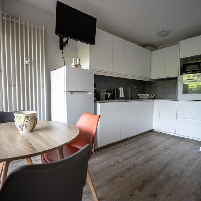 Studio Piscine Golf Proche Mer 4 Personnes - Appartement 1 Chambre - 28