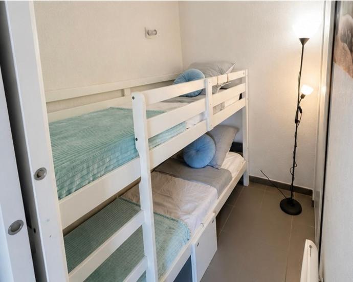 Cozy 1-bedroom apartment with pool & balcony - Appartement 3 Chambres - 18