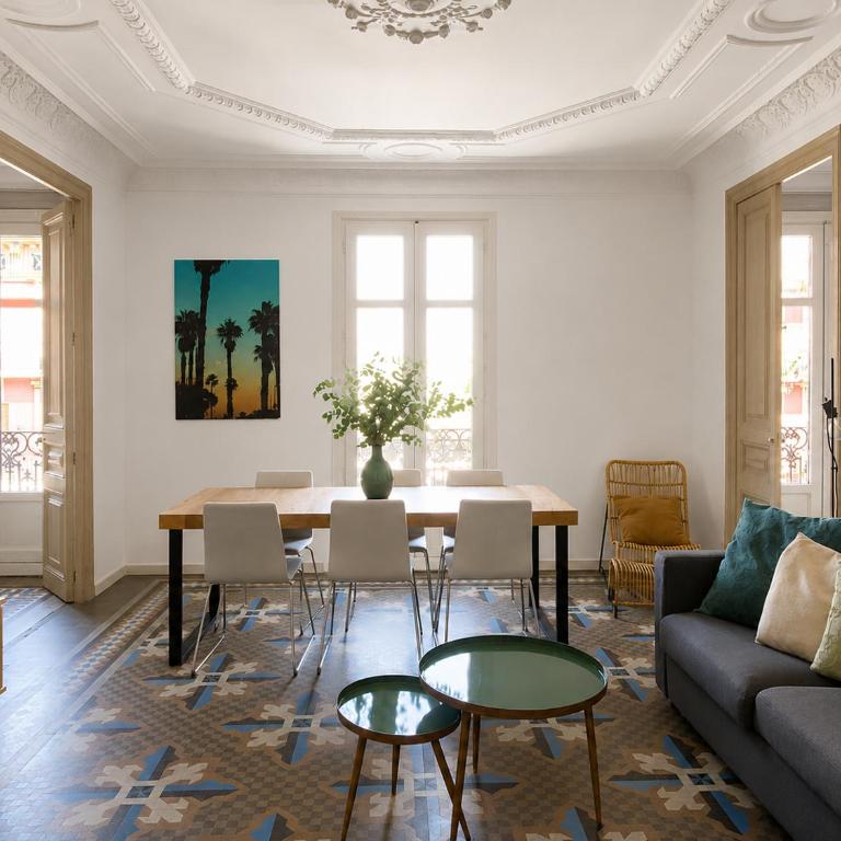 Casa Luxe Suites Barcelona - Apartment mit 3 Schlafzimmern und Balkon - 1