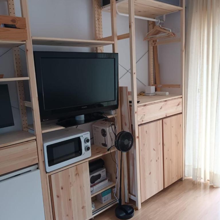 Acogedor y Tranquilo frente a la Playa con Piscina Wifi Parking - Apartamento de 1 dormitorio - 5