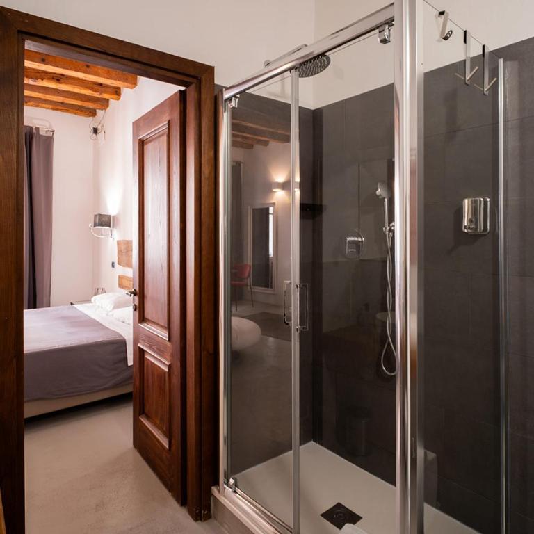 C&O Savoia Deluxe Rooms - Camera Deluxe Matrimoniale/Doppia con Letti Singoli - 3