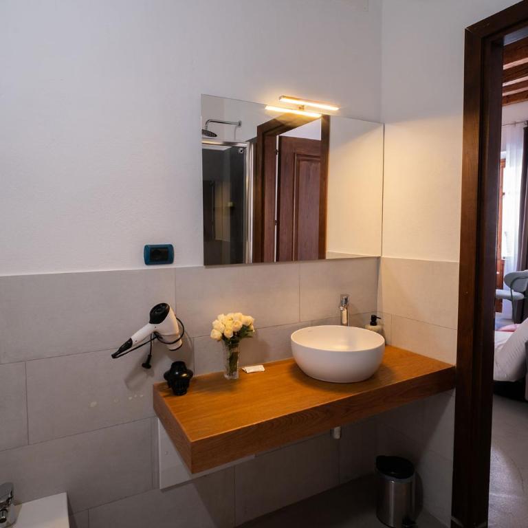 C&O Savoia Deluxe Rooms - Camera Deluxe Matrimoniale/Doppia con Letti Singoli - 6