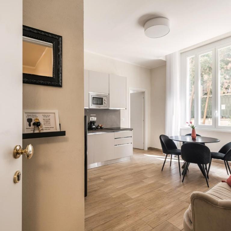 C2 Top Class Apartment, 2 camere da letto con giardino in zona Via Veneto distante 15 minuti a piedi da Fontana di Trevi - Appartamento con 2 Camere da Letto - 33