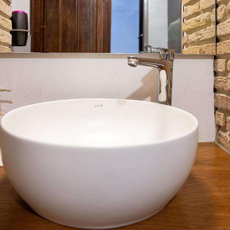 C&O Savoia Deluxe Rooms - Camera Matrimoniale/Doppia con Letti Singoli con Bagno - 5