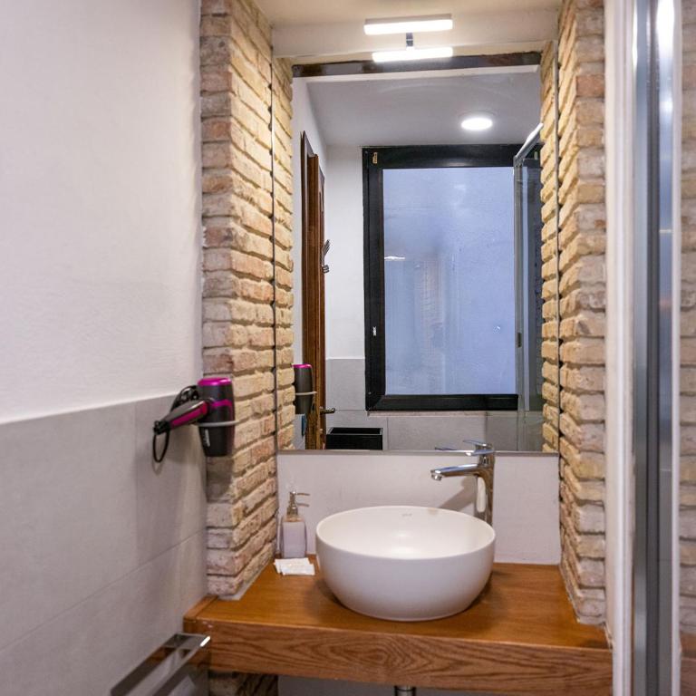 C&O Savoia Deluxe Rooms - Camera Matrimoniale/Doppia con Letti Singoli con Bagno - 9