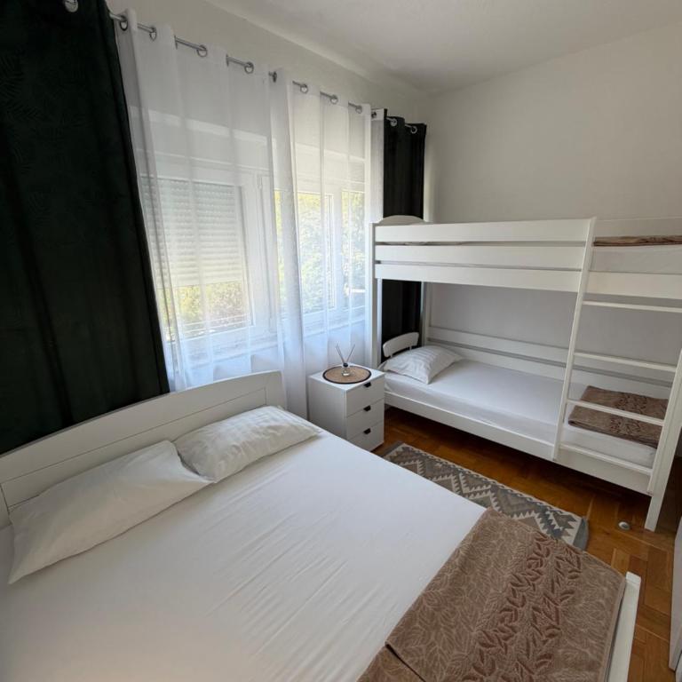 Apartman Natasa (Centar Grada Trebinja) - Apartman - 12