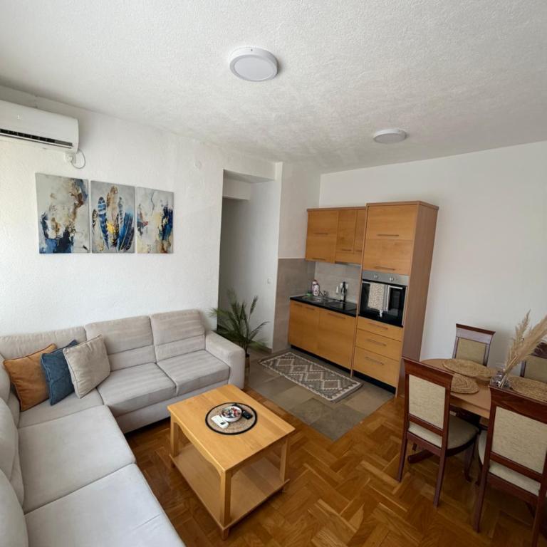 Apartman Natasa (Centar Grada Trebinja) - Apartman - 4
