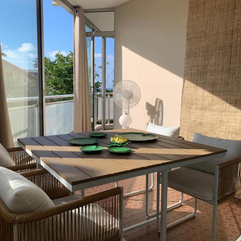 Direct Beach Access 2 Bdr Sleeps 5 - Appartement 2 Chambres avec Vue - 1