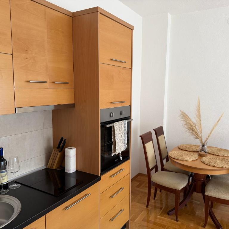 Apartman Natasa (Centar Grada Trebinja) - Apartman - 6