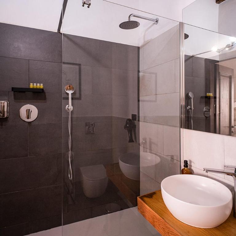 C&O Savoia Deluxe Rooms - Camera Deluxe Matrimoniale/Doppia con Letti Singoli con Vista Città - 4