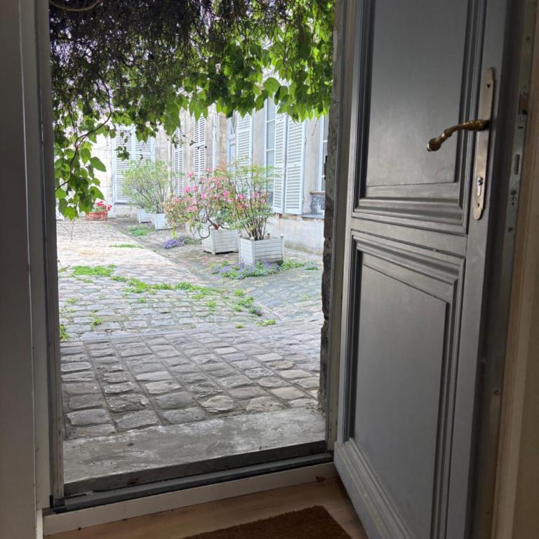 Private Entrance Designer Loft Place des Vosges - Appartement 1 Chambre - 6