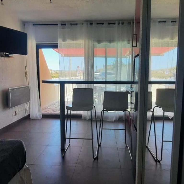 Air-conditioned Crystal Studio with attached garage - Apartment mit 1 Schlafzimmer - 4