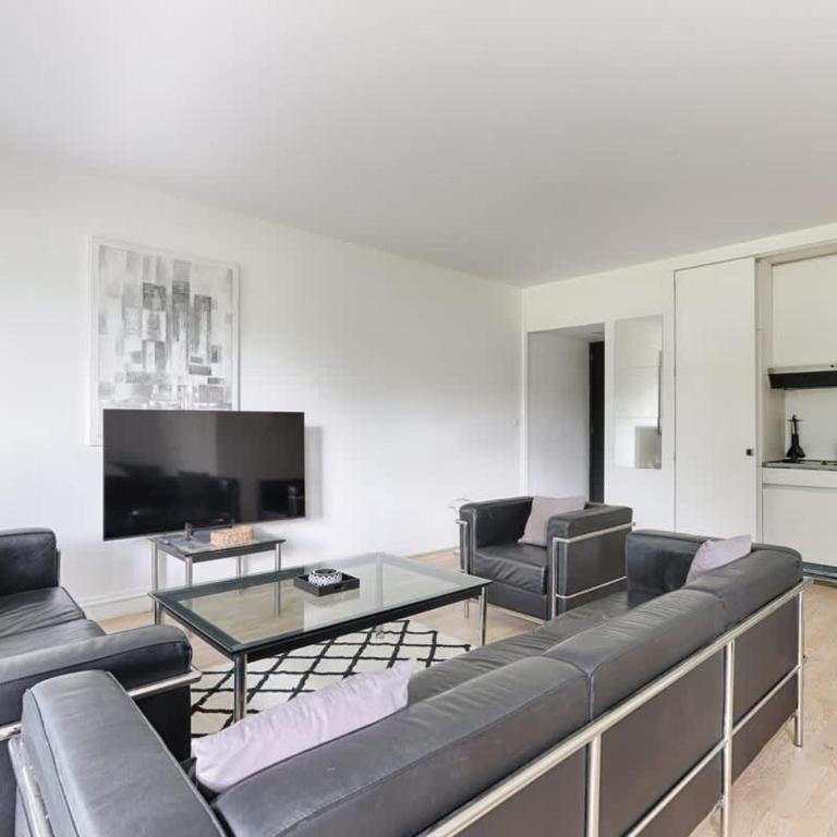 Studio Luxueux avec Terrasse - Appartement - 5
