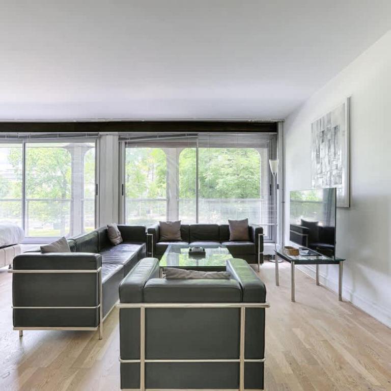 Studio Luxueux avec Terrasse - Appartement - 10