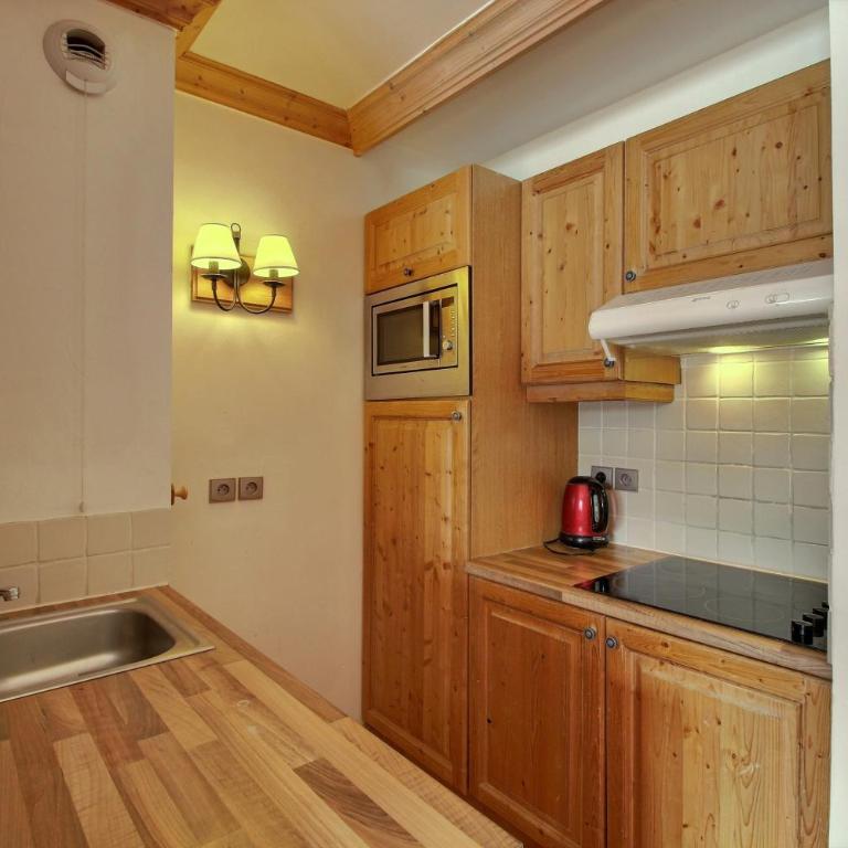 ARC 1950, Appartement 2 chambres, 6 personnes, Vue pistes de ski, SAUNA, HAMMAM, JACUZZI, PISCINE CHAUFFÉE - Apartment mit 2 Schlafzimmern und Bergblick - 8