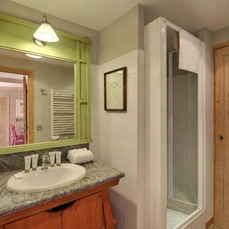 ARC 1950, Appartement 2 chambres, 6 personnes, Vue pistes de ski, SAUNA, HAMMAM, JACUZZI, PISCINE CHAUFFÉE - Apartment mit 2 Schlafzimmern und Bergblick - 22