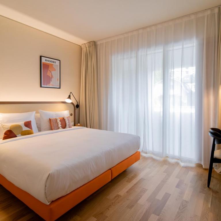 HOOD Hotel - Superior Deluxe Double or Twin Room - 7