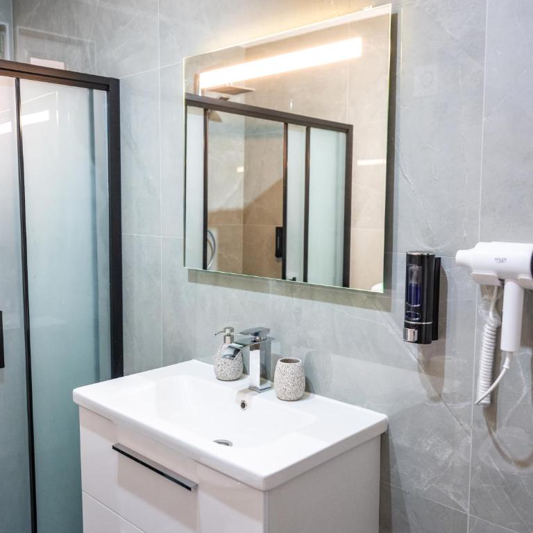Apartment INTER Holidays - Apartman sa 2 Spavaće Sobe - 45