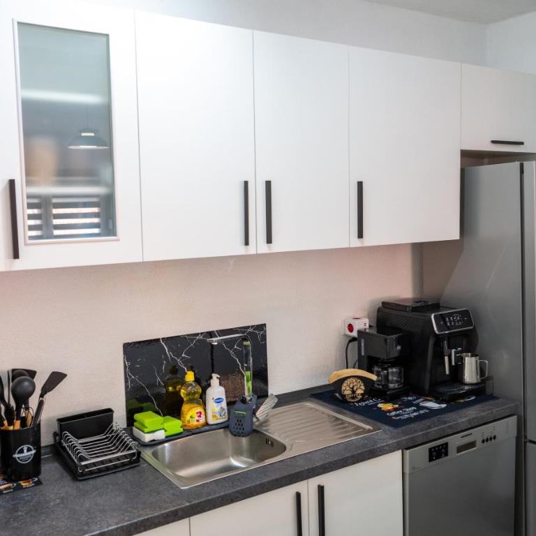 Apartment INTER Holidays - Apartman sa 2 Spavaće Sobe - 37