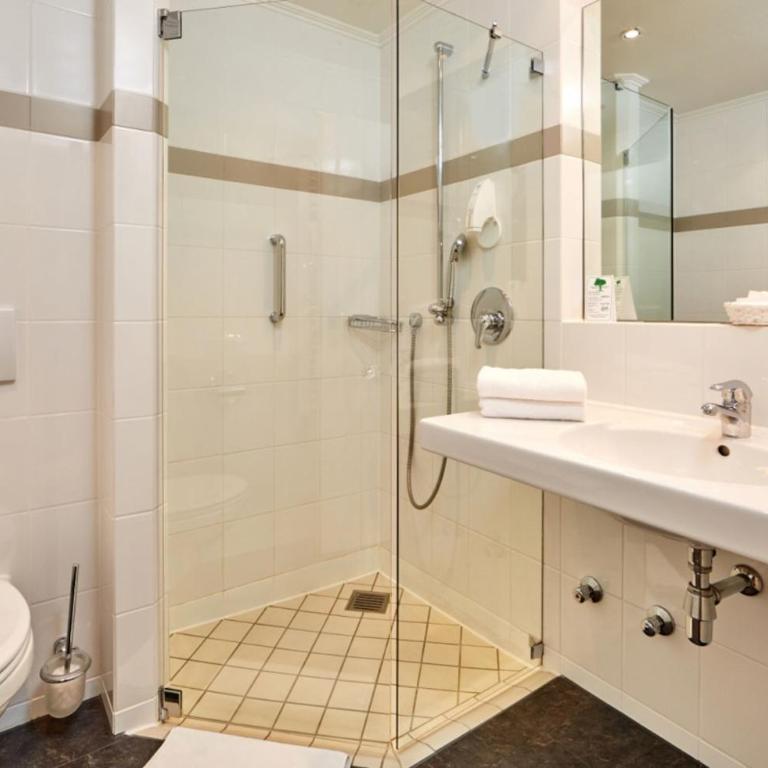 Hotel am Badersee - Familienzimmer mit Balkon - 4