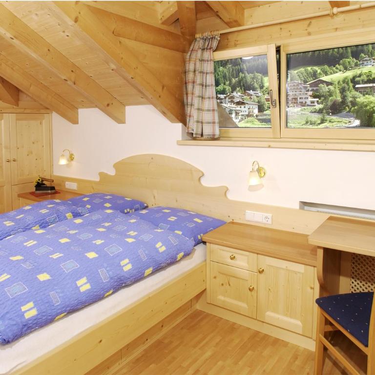 Appartements Tlusel - Comfort Two-Bedroom Apartment - 5