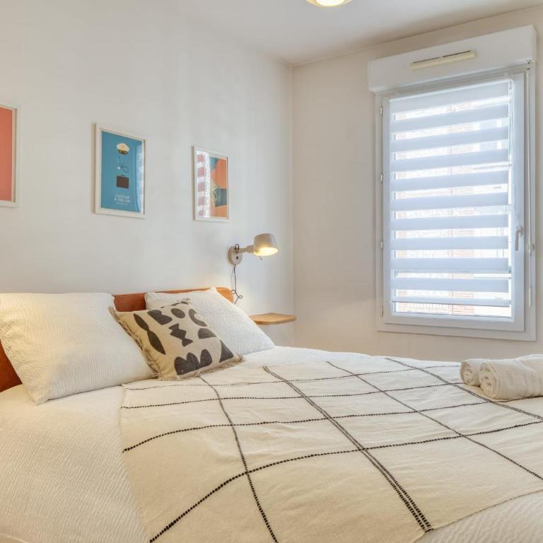 Floria Élégant appartement avec balcon cave et parking - Appartement - 9